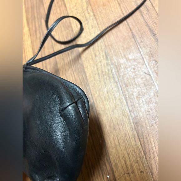 Coach vintage Black Leather Crossbody Bag - Picture 2 of 9